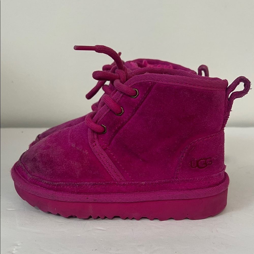 UGG Kids Fuchsia Boots sz 9